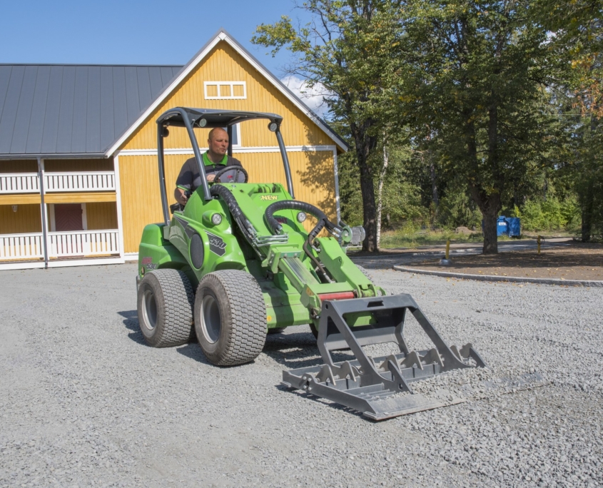 neuer-bodenplaner-kaufen Baumaschinen