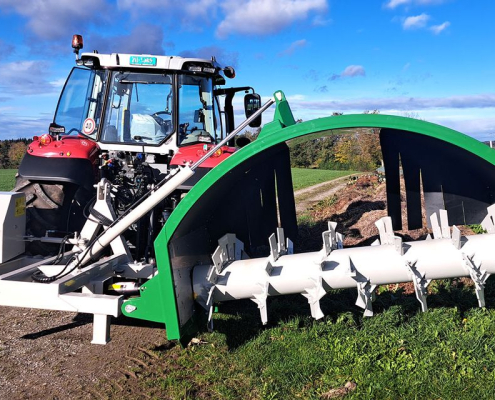 Gujer Kompostwender TG 263, Komposter, kompostieren, angehängt auf Traktor